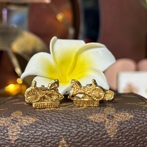 AUTHENTIC CELINE HORSE CARRIAGE GOLD TONE CUFF LINKS